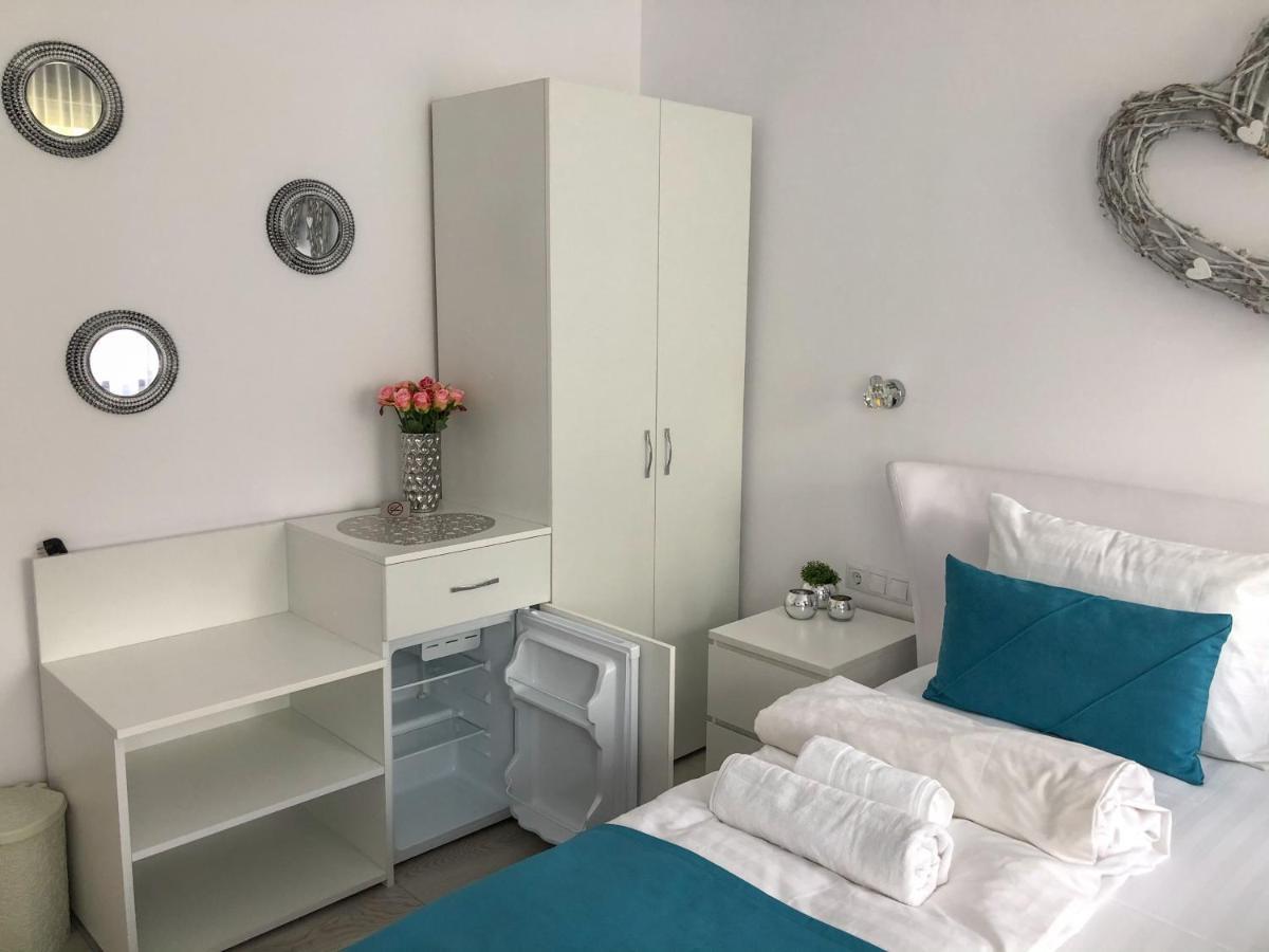 Gizell Apartment 1 Sibiu Exteriör bild