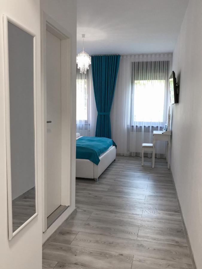 Gizell Apartment 1 Sibiu Exteriör bild